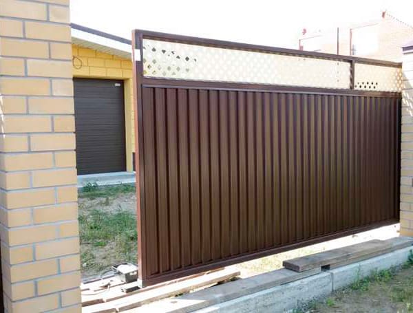 Эстетика и Надежность: Ворота Grand Line для Вашего Дома в Реже от 36789 руб